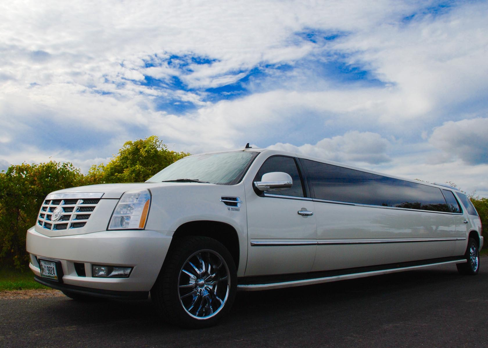 Limousine Company: How to Choose the Best Service for Luxury Travel